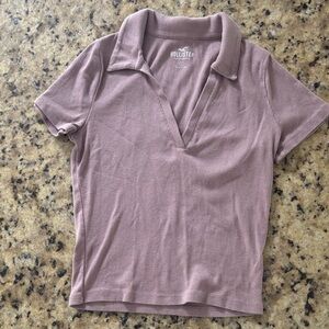 Hollister Women's Dusty Purple Short Sleeve Polo